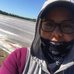 Meet your Posher, Isabel